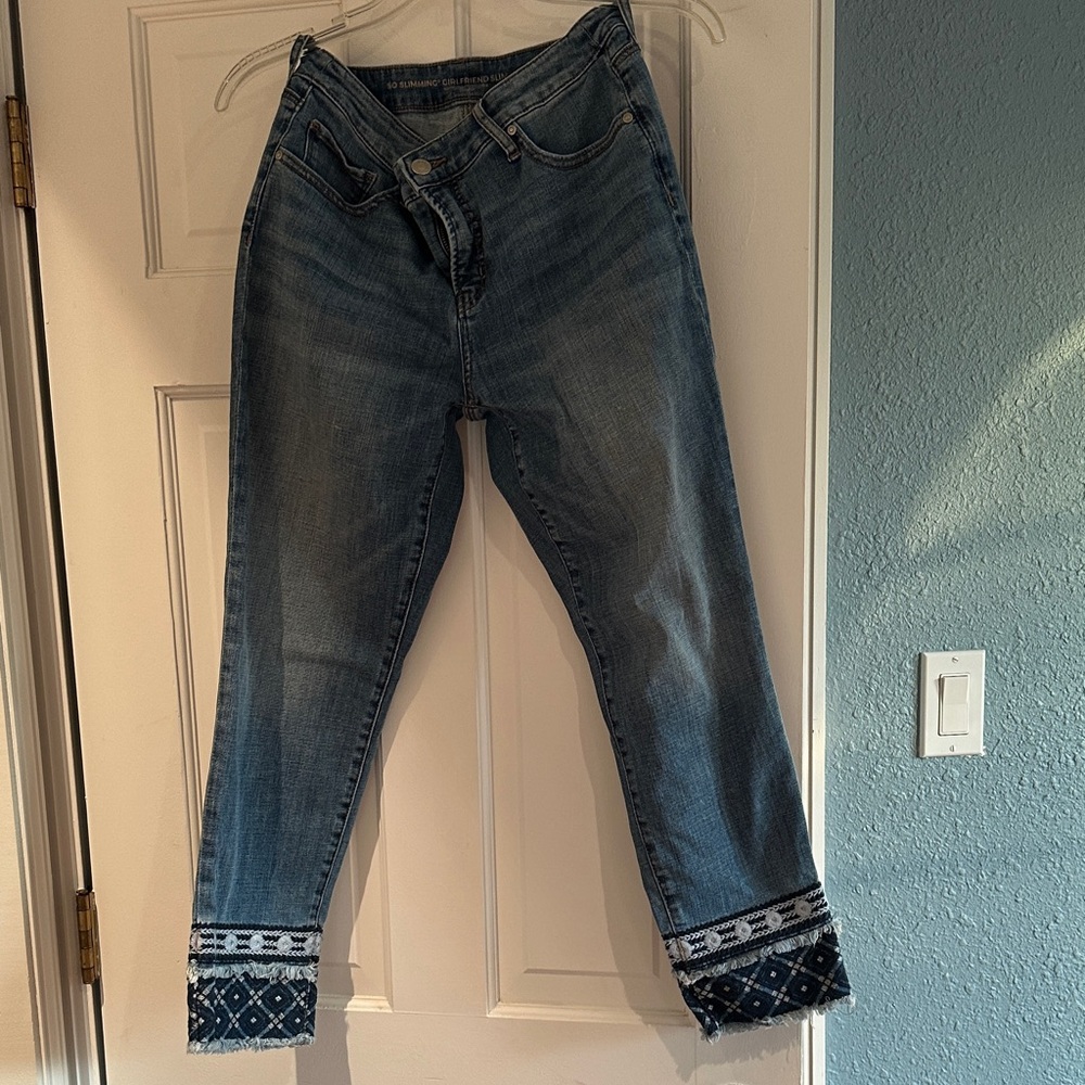 Chico's Blue Cropped Jeans with Patterned Hem